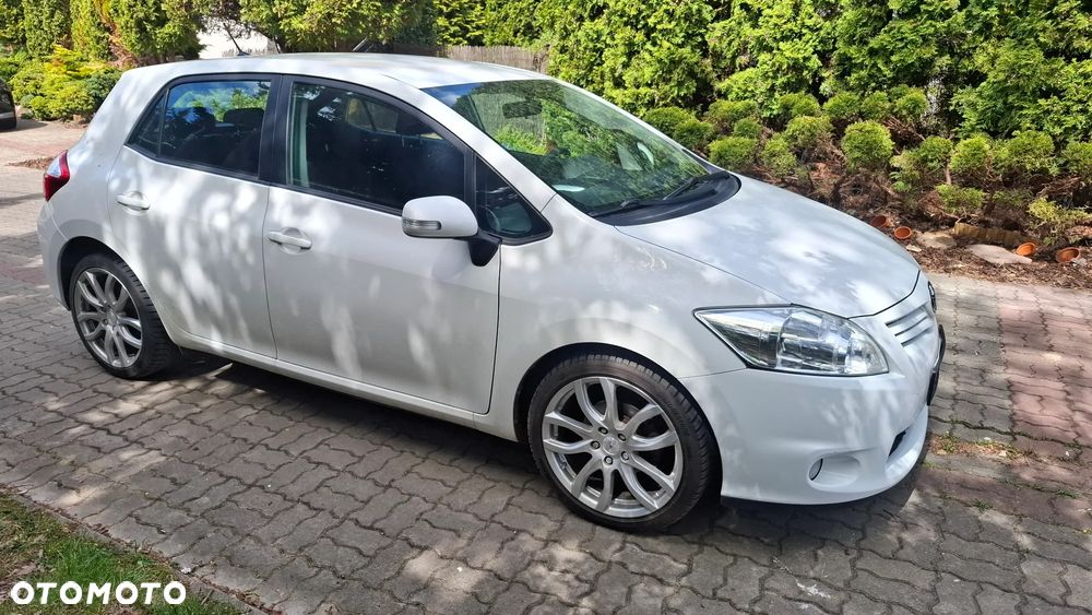 Toyota Auris - 6