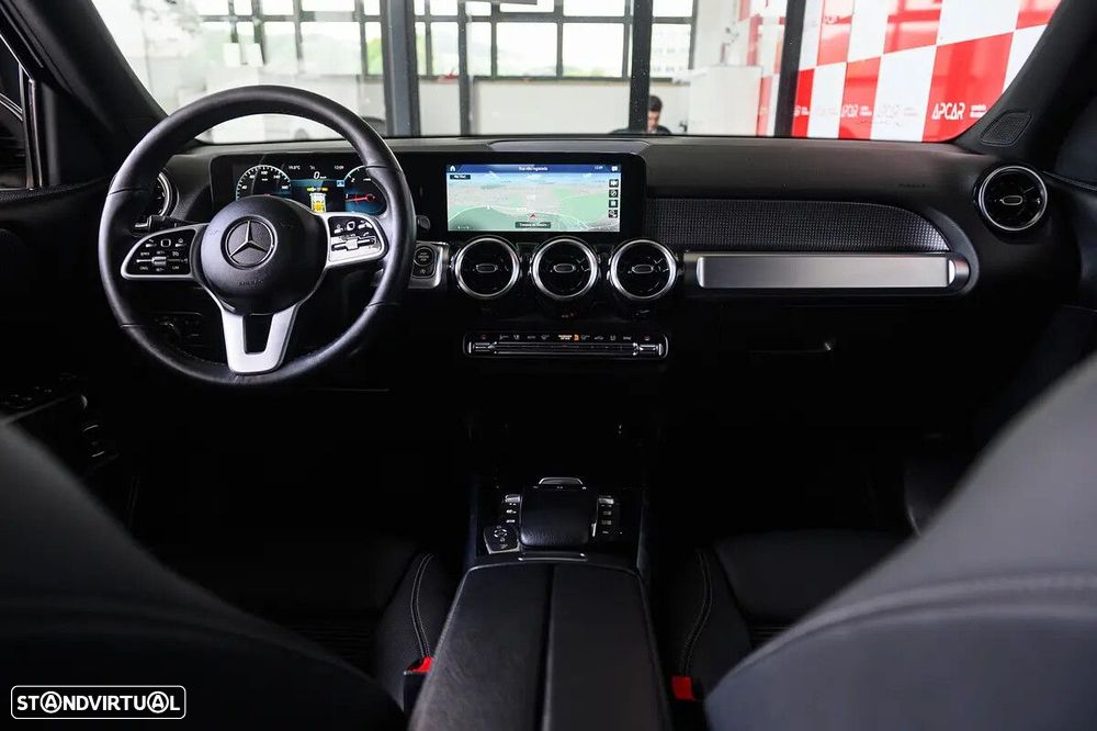 Mercedes-Benz GLB 200 d - 21