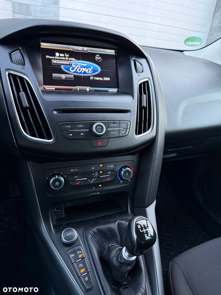 Ford Focus 1.0 EcoBoost Start-Stopp-System SYNC Edition - 9