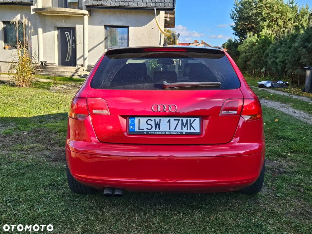 Audi A3 Sportback 2.0 TDI DPF Ambiente - 4