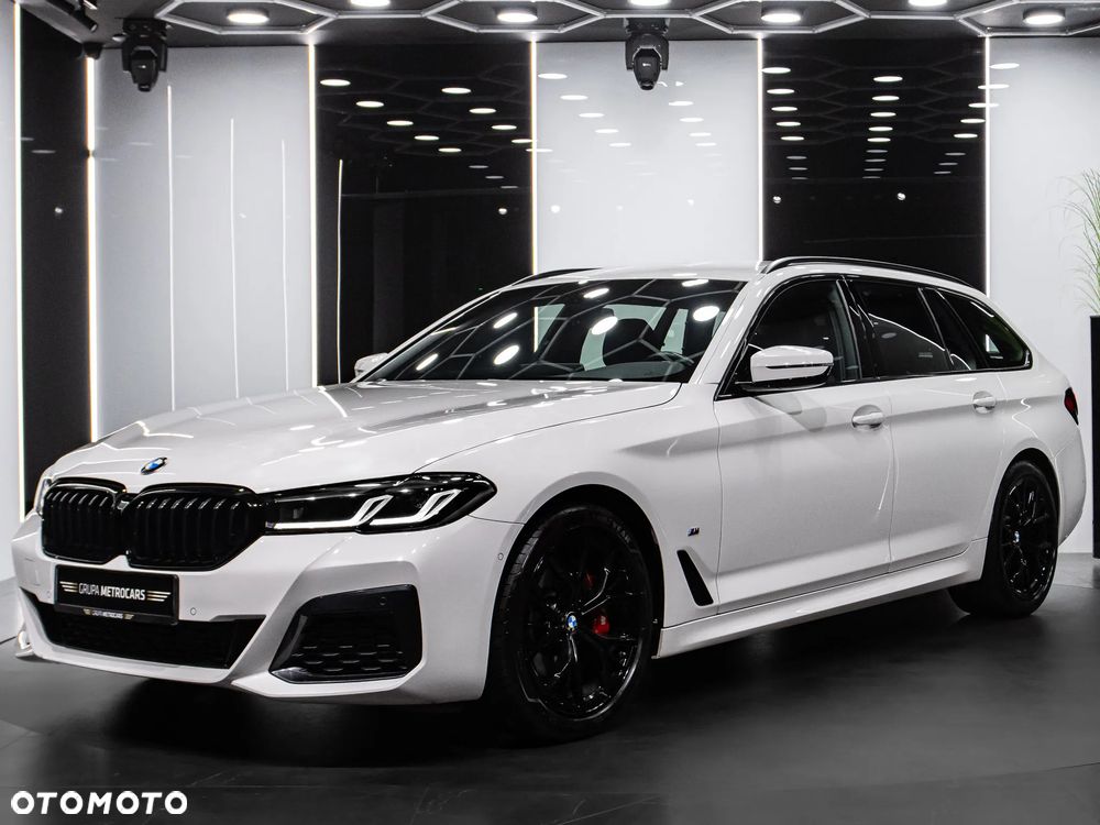 BMW Seria 5 530i xDrive mHEV M Sport sport - 2