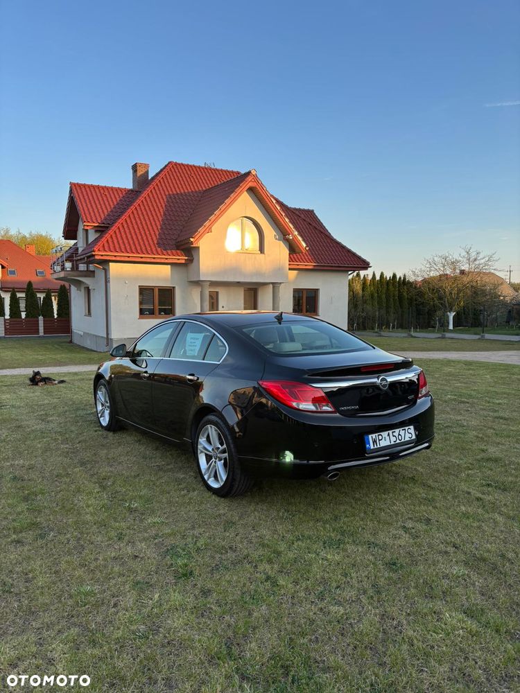 Opel Insignia 2.0 CDTI - 10