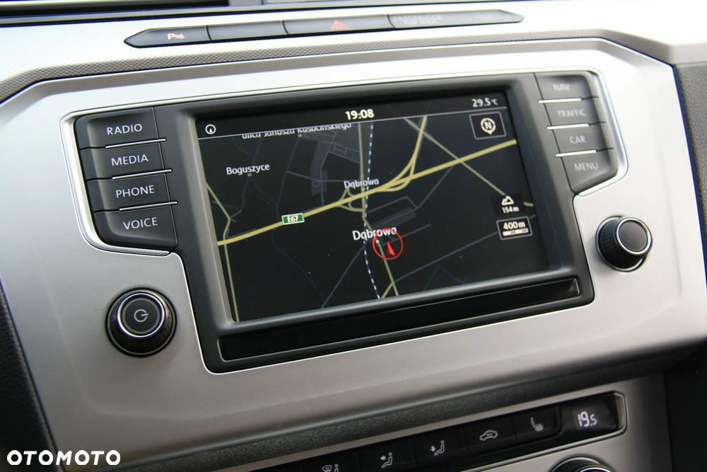 Volkswagen Passat 2.0 TDI BMT Comfortline - 31