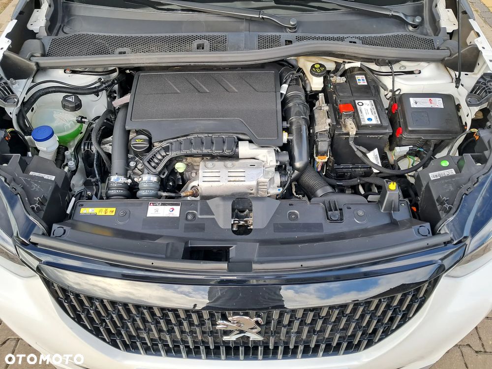 Peugeot 2008 1.2 PureTech GT S&S EAT8 - 25