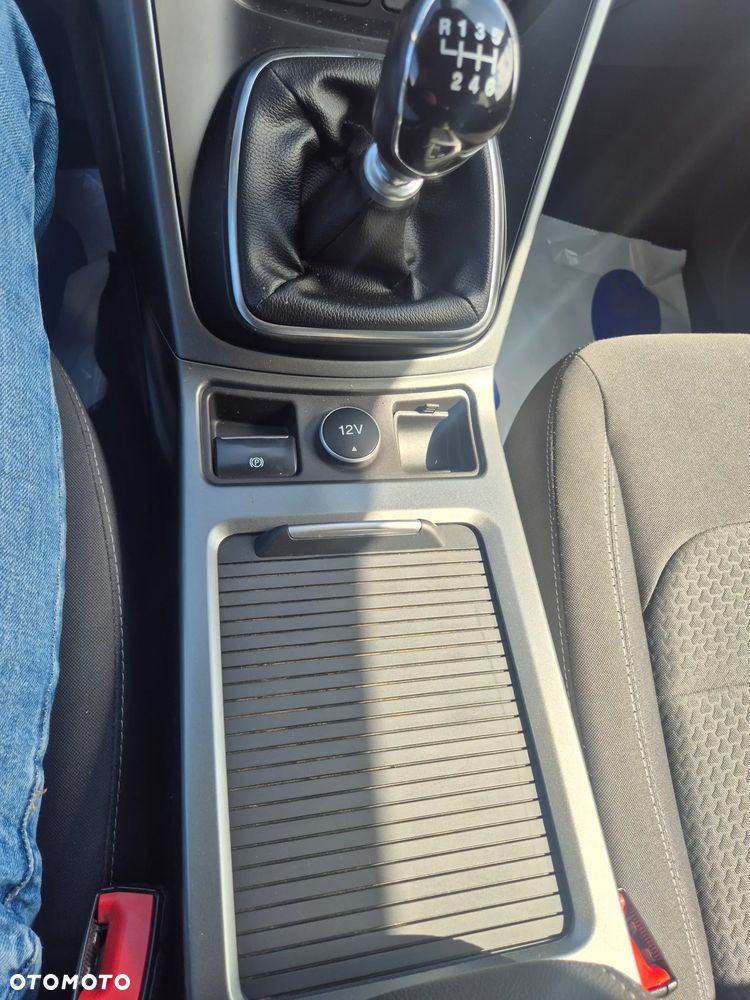 Ford Kuga 1.5 EcoBoost 2x4 Individual - 30