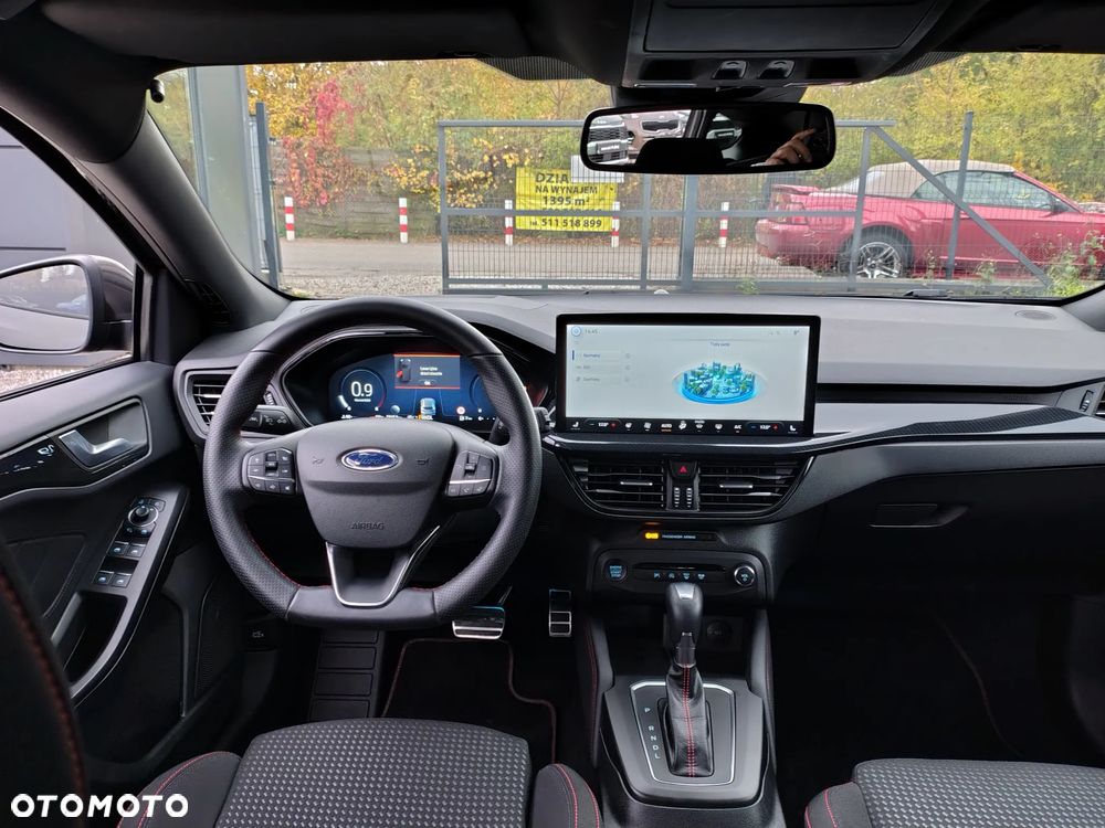 Ford Focus 1.0 EcoBoost mHEV ST-Line X - 13
