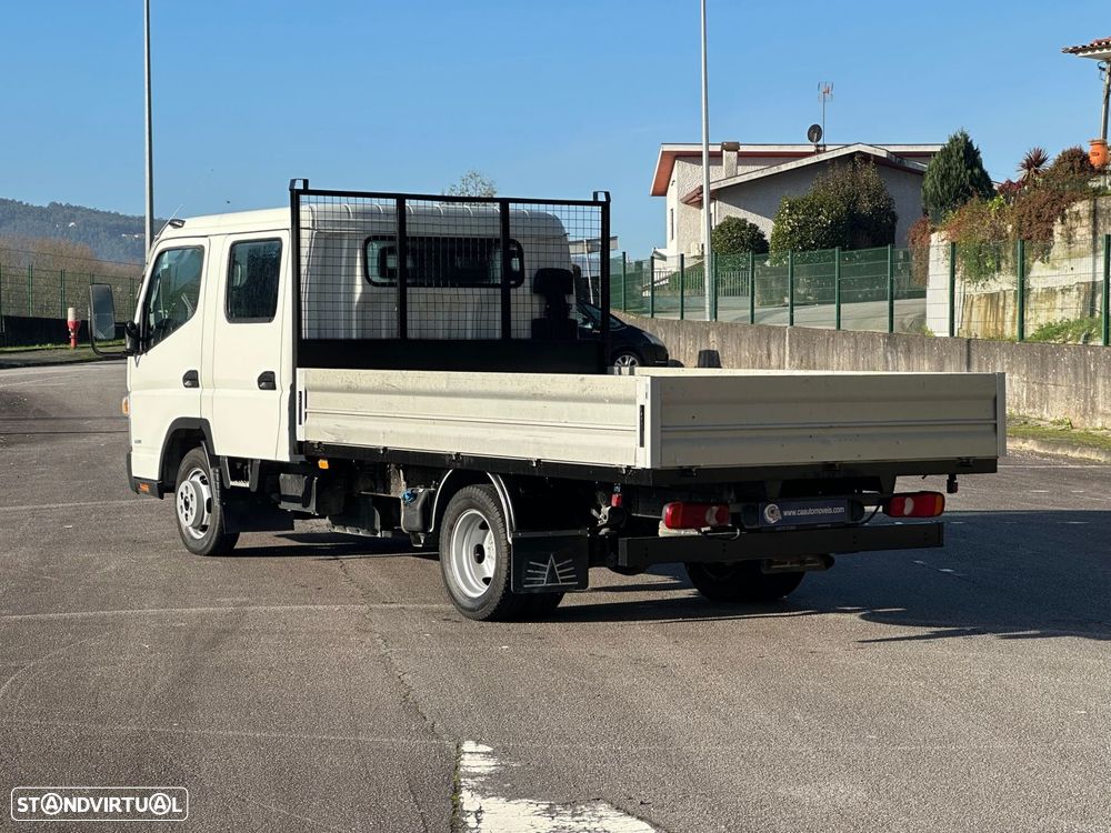 Mitsubishi Fuso Canter Cabine Dupla 6L - 11