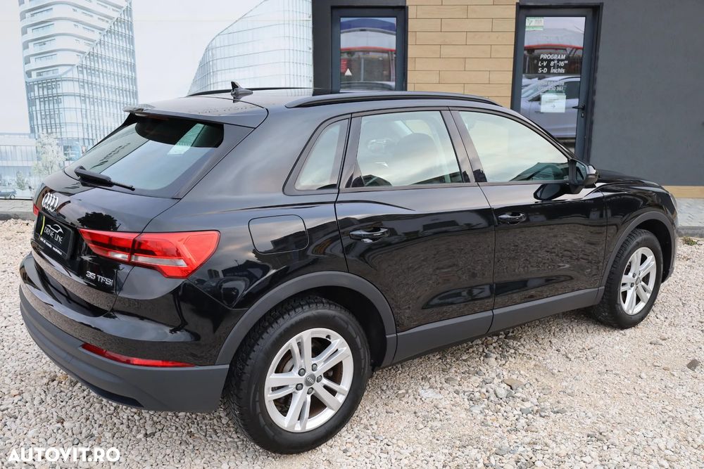 Audi Q3 35 TFSI S tronic - 4