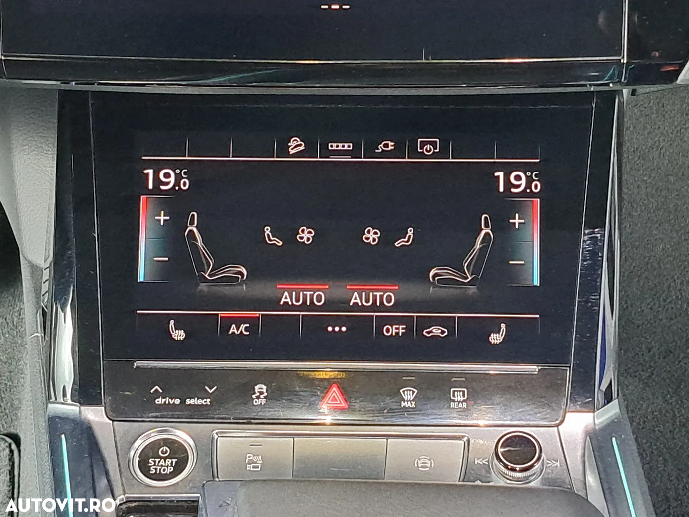 Audi e-tron quattro S - 15