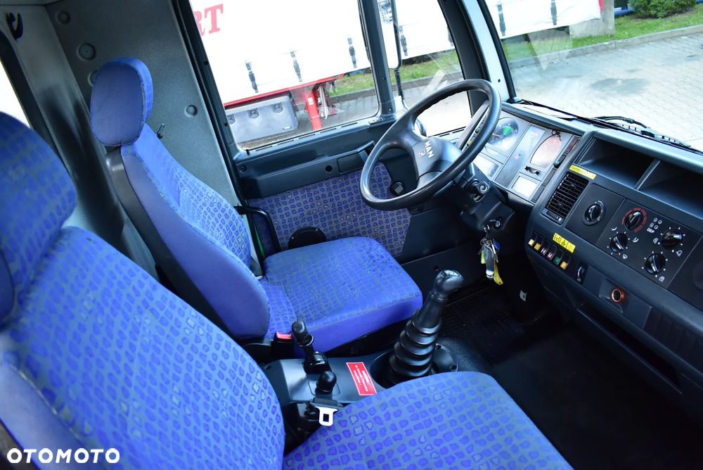 MAN LE 8.180 Zwyżka 28m. / Palfinger Bison TKA 28/ Podnośnik koszowy/ Arbeitsbühne/ Hubsteiger/ Hebebühne  / Sprowadzony z Niemiec ! - 32