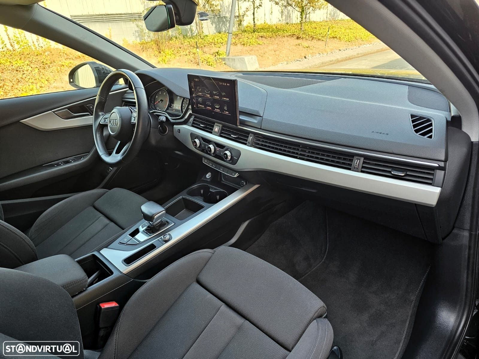 Audi A4 Avant 30 TDI S tronic - 17