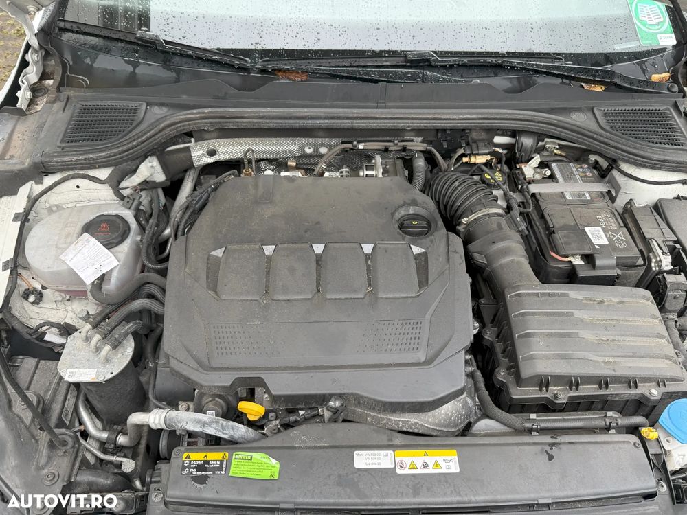 Volkswagen Golf Variant 2.0 TDI DSG Life - 14