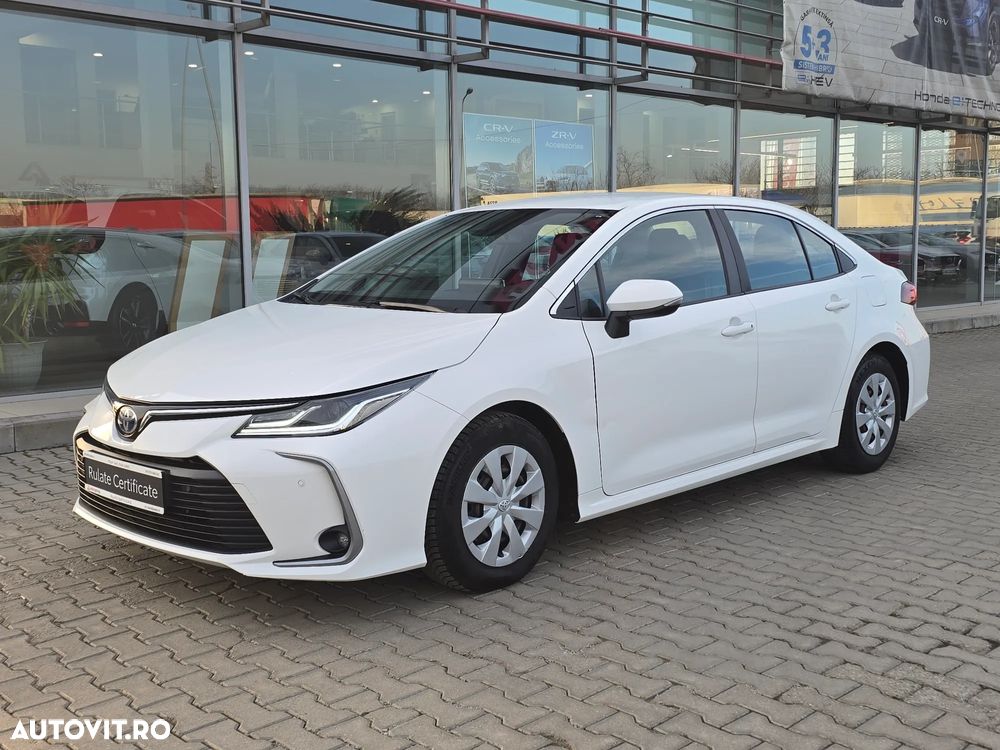 Toyota Corolla 1.8 HSD Business - 3