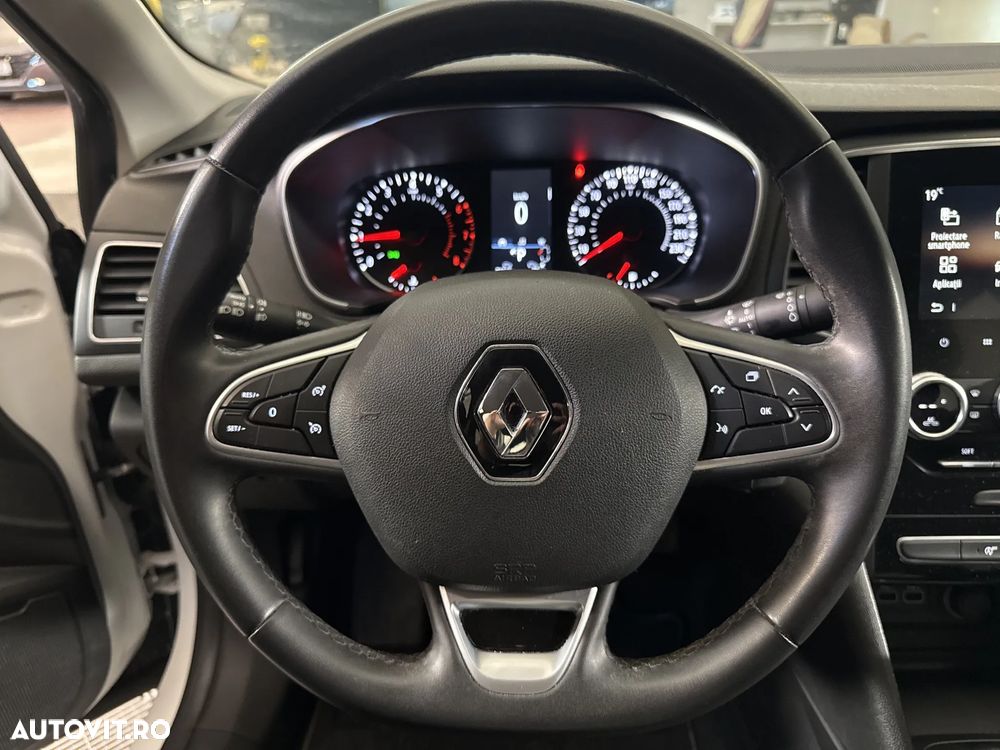 Renault Megane - 17