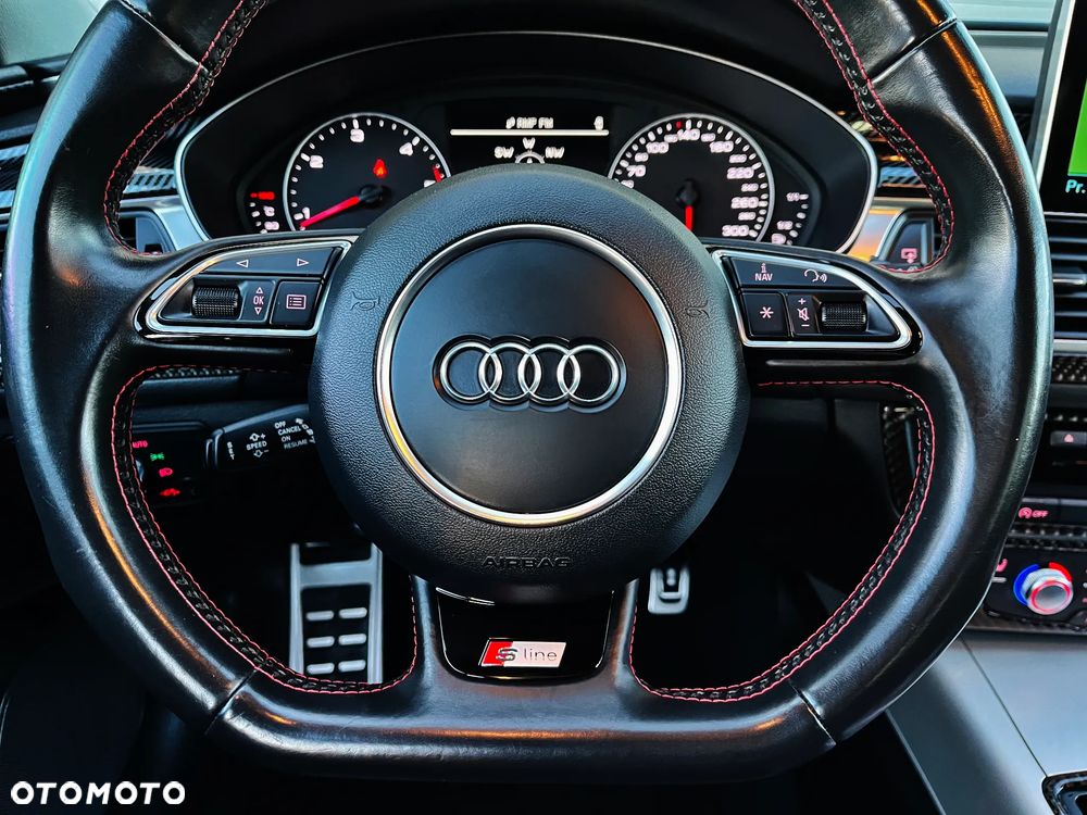 Audi A6 Avant 2.0 TDI Ultra - 24