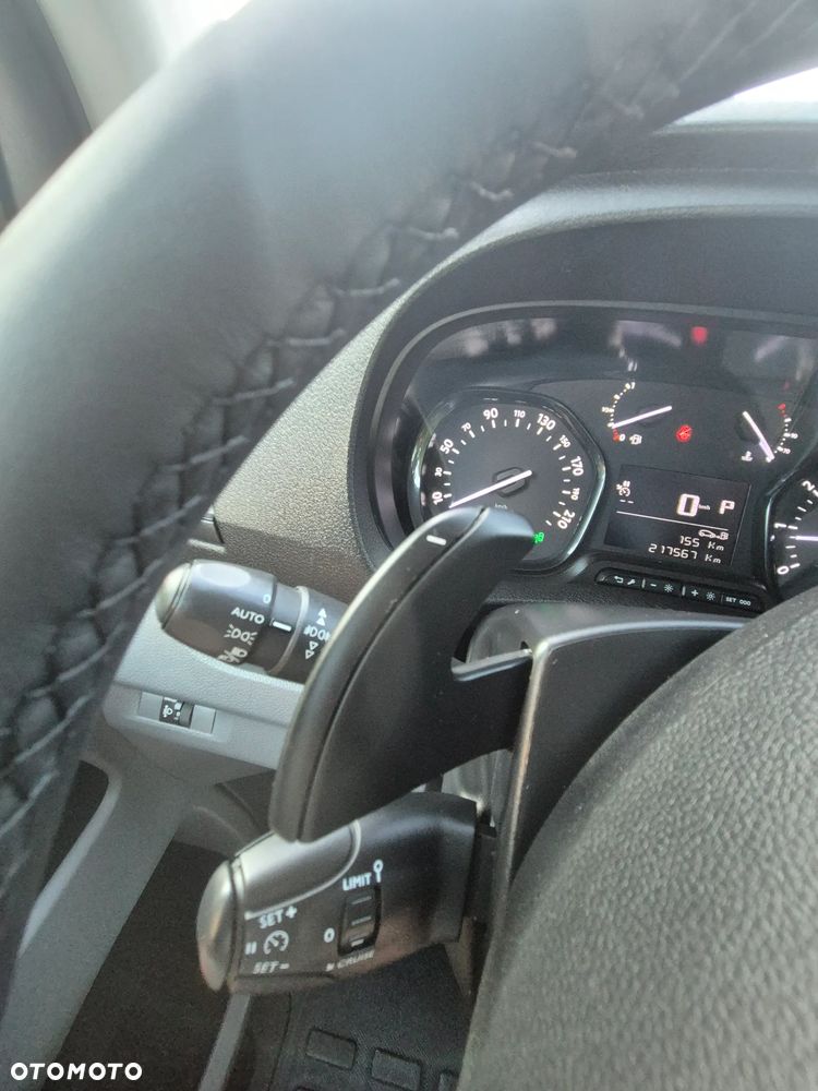 Citroën Jumpy 2.0HDI 180koni At6 2018r Klima Kamera Blis Super stan - 20