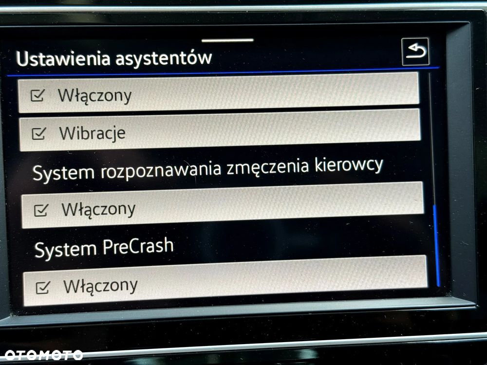 Volkswagen Passat 1.5 TSI EVO Business - 19