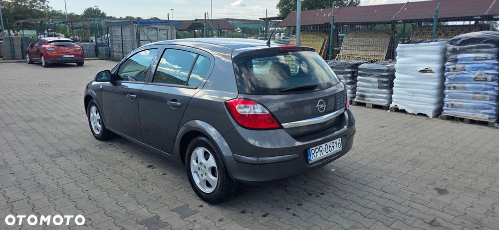 Opel Astra - 5