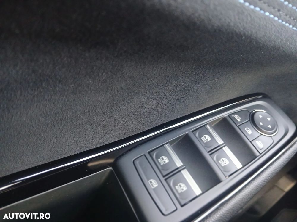 Renault Austral 160 MHEV Techno Esprite Alpine - 12