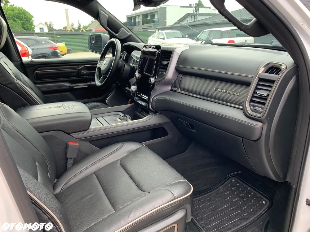 RAM 1500 5.7 Crew Cab Limited - 13