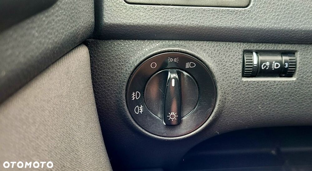 Volkswagen Polo - 27