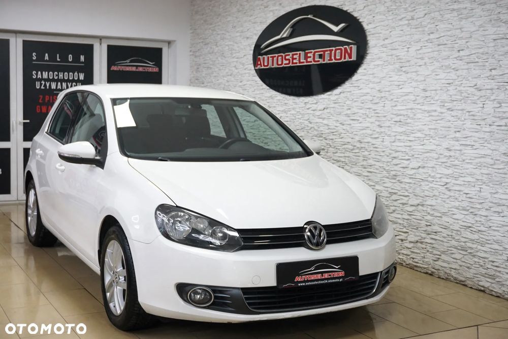 Volkswagen Golf 1.6 Highline - 1