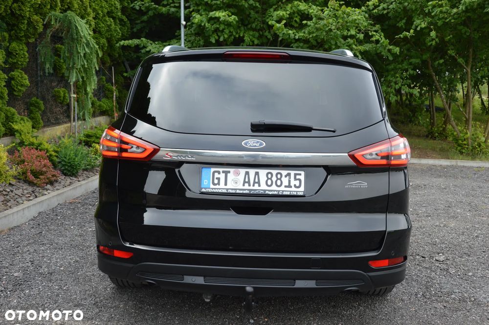 Ford S-Max - 19