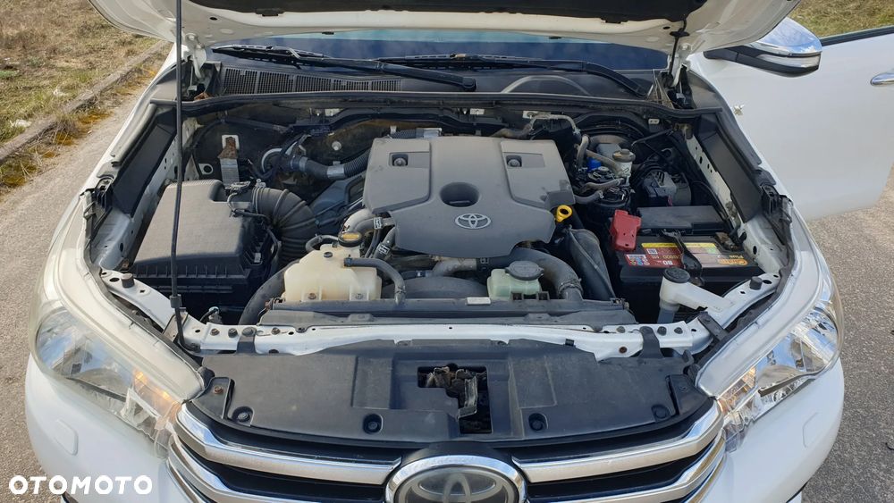 Toyota Hilux 4x4 Double Cab S&S Comfort - 12