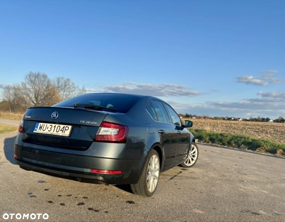 Skoda Octavia 1.6 TDI Ambition DSG - 5