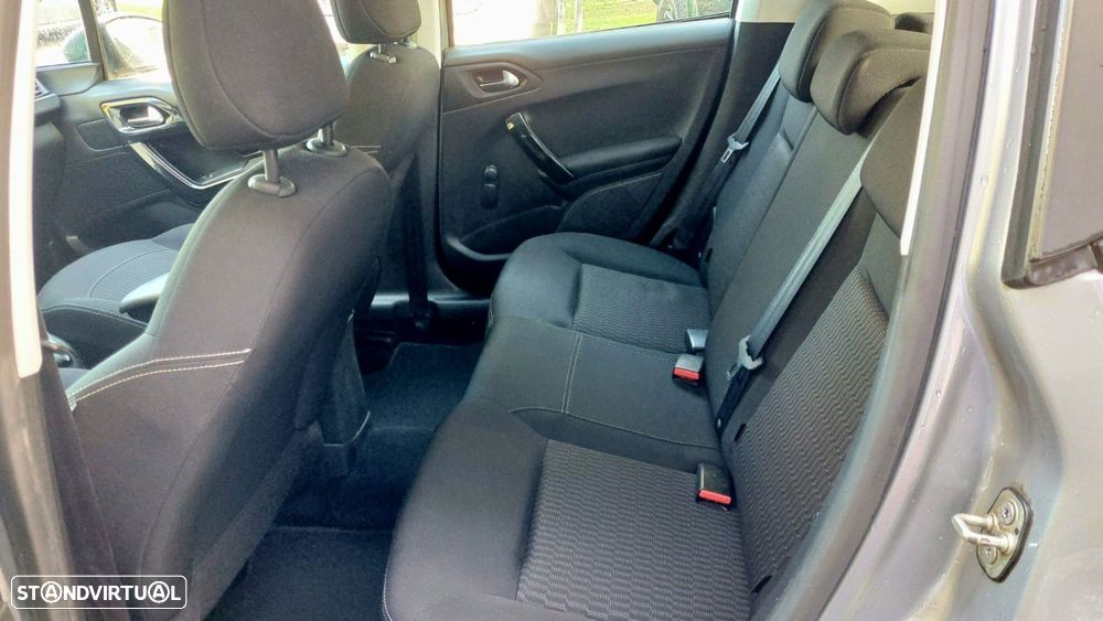 Peugeot 208 1.5 BlueHDi Active - 13