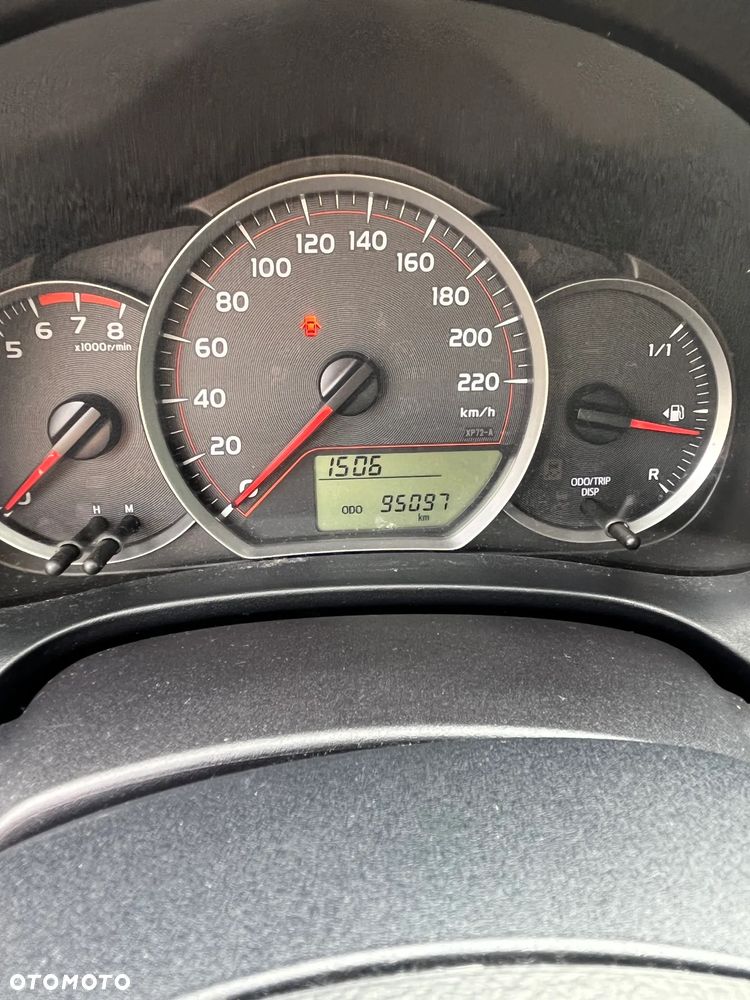 Toyota Yaris - 8