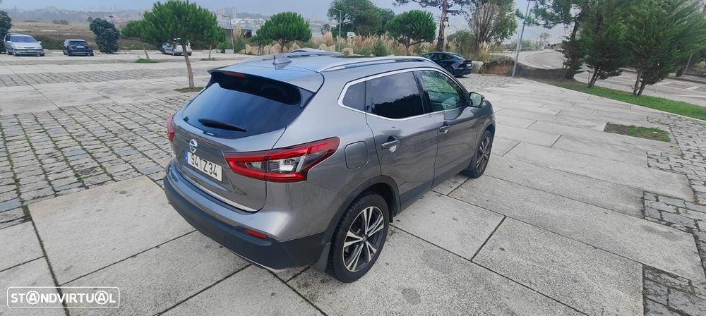 Nissan Qashqai 1.5 dCi N-Connecta 18 - 2