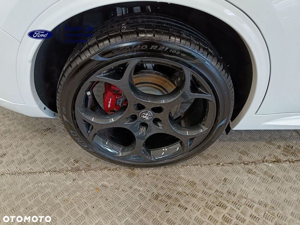 Alfa Romeo Stelvio 2.0 Turbo Veloce Q4 - 35