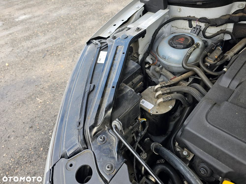 Skoda Karoq 2.0 TDI SCR Sportline - 25