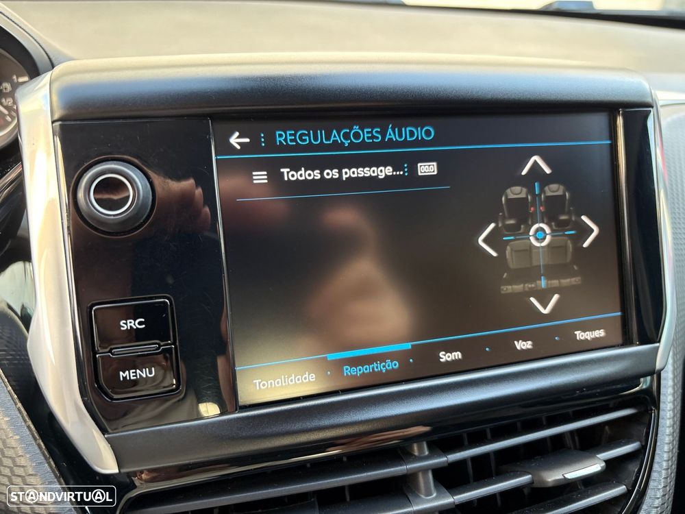 Peugeot 2008 1.2 PureTech Style - 34