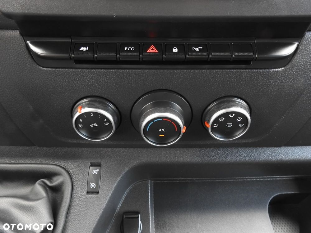 Opel MOVANO  FURGON BRYGADÓWKA  7 MIEJSC TEMPOMAT LEDY KLIMATYZACJA  135KM - 33