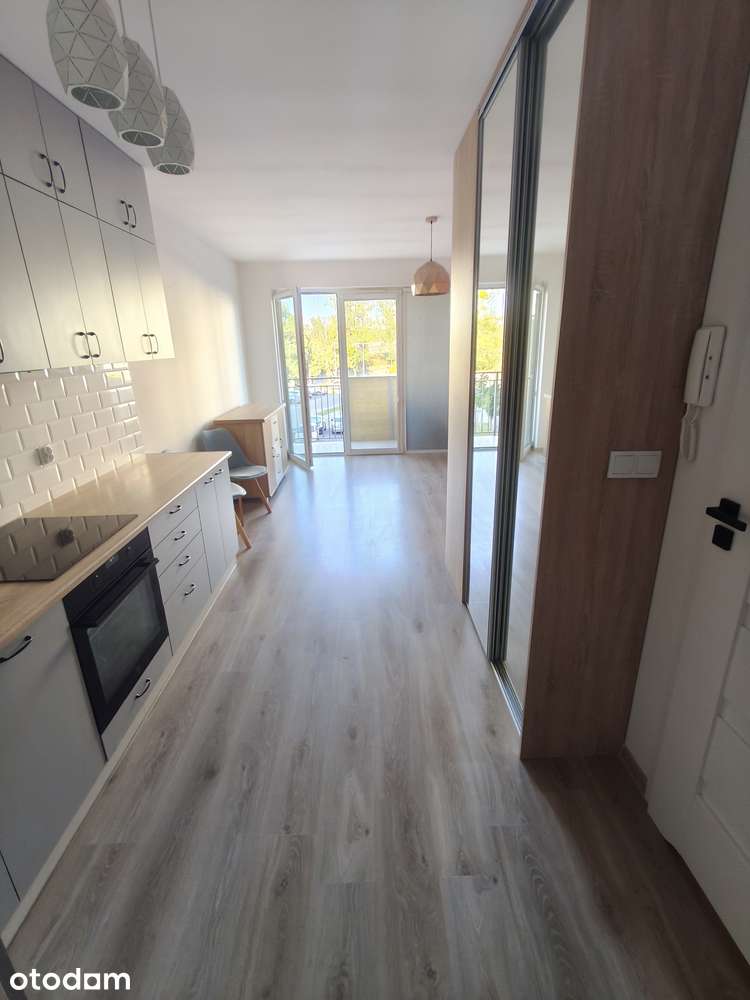 Kawalerka 28,43 m² | 2. piętro | balkon | meble na wymiar | Wagrowska