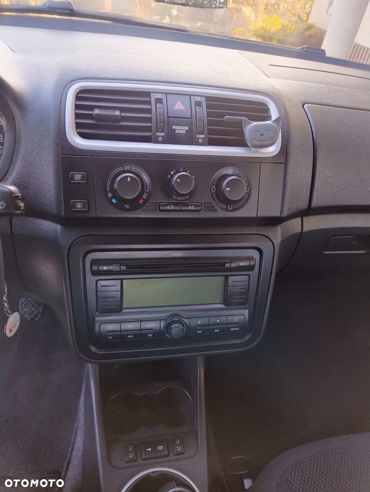Skoda Fabia 1.6 16V Comfort - 10
