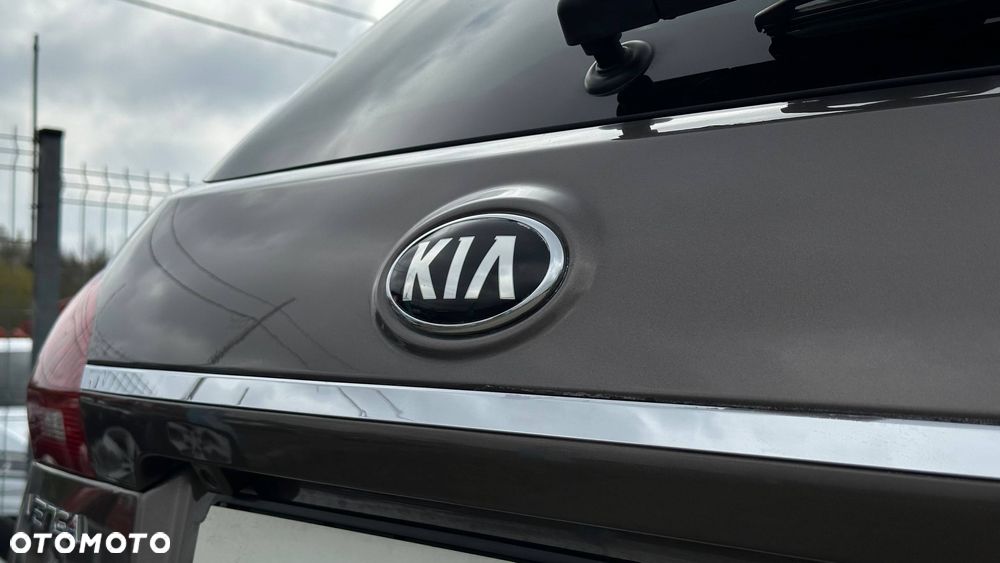 Kia Venga 1.4 CVVT Attract - 12