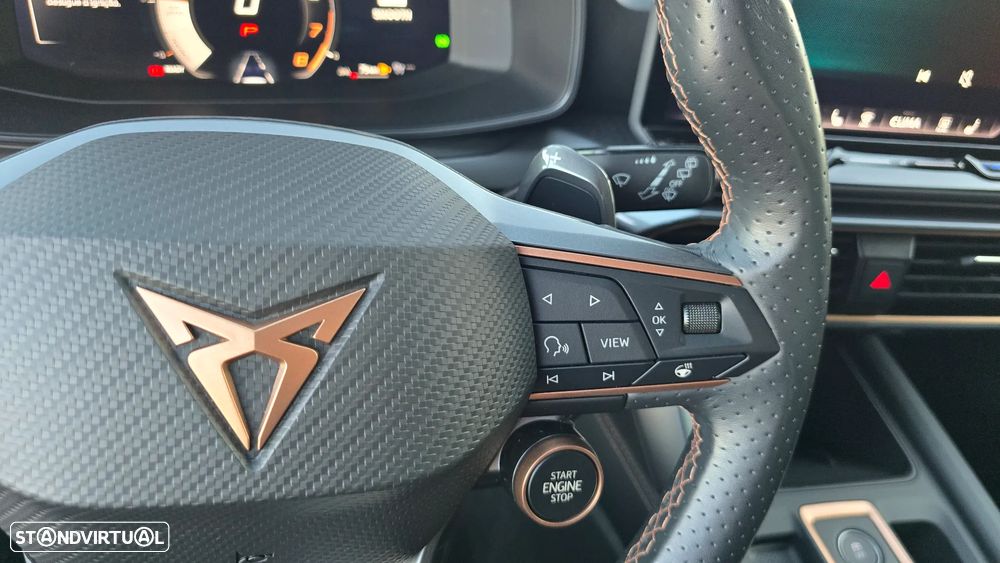 Cupra Leon 1.5 eTSI DSG - 25