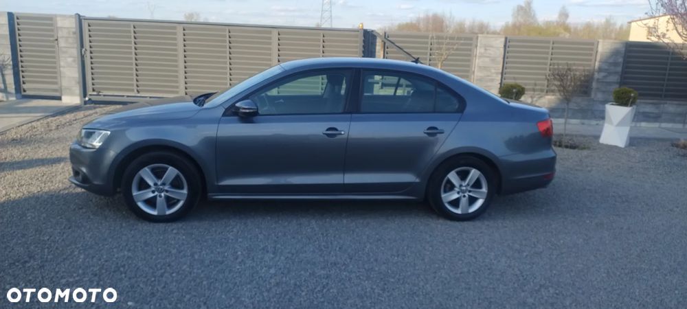 Volkswagen Jetta 1.4 TSI Comfortline - 9