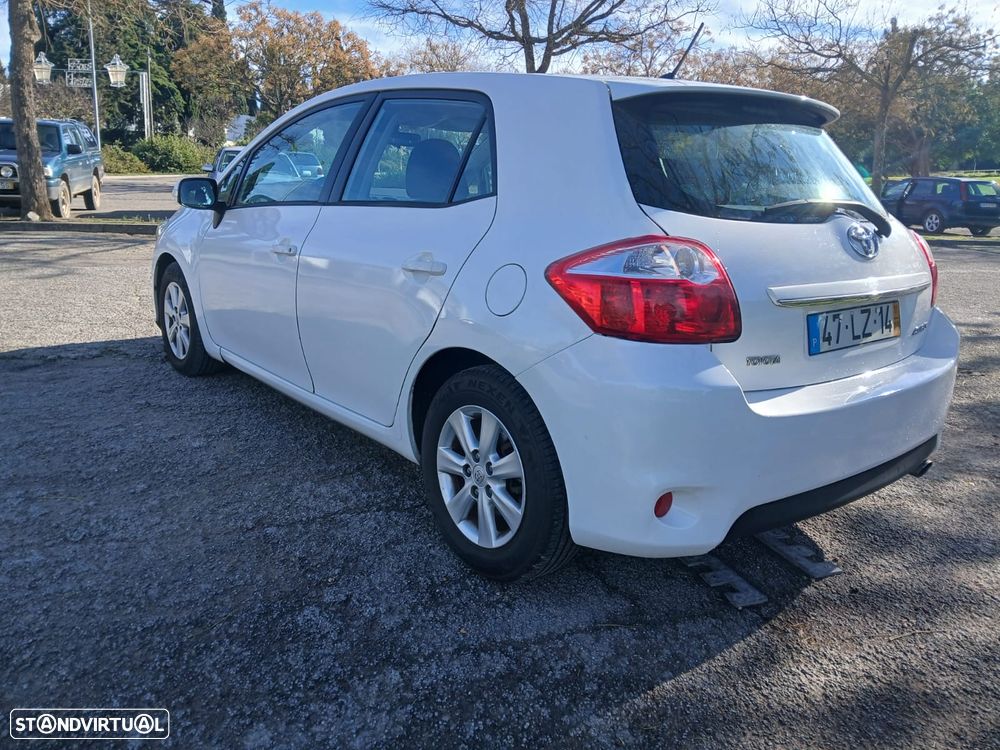 Toyota Auris 1.4 D-4D ACtive+VSC - 5