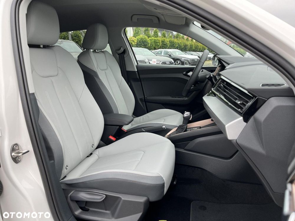 Audi A1 Sportback - 14