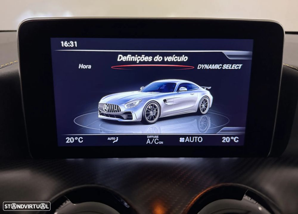 Mercedes-Benz AMG GT R - 41