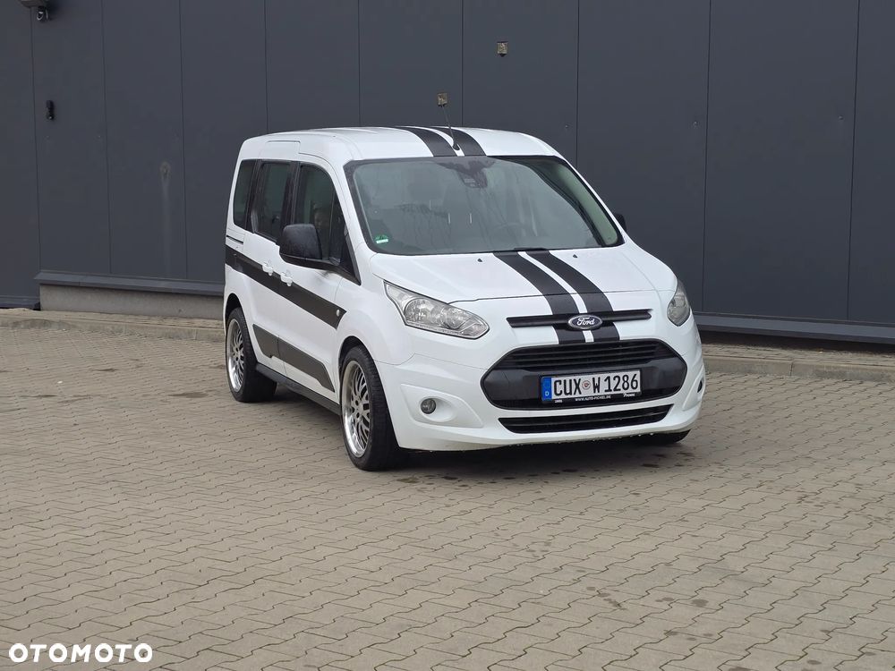 Ford Tourneo Connect - 11