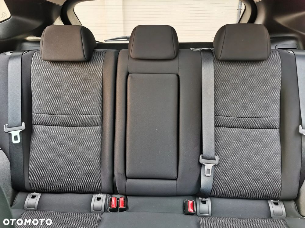 Nissan Qashqai 1.6 DIG-T N-Connecta - 17