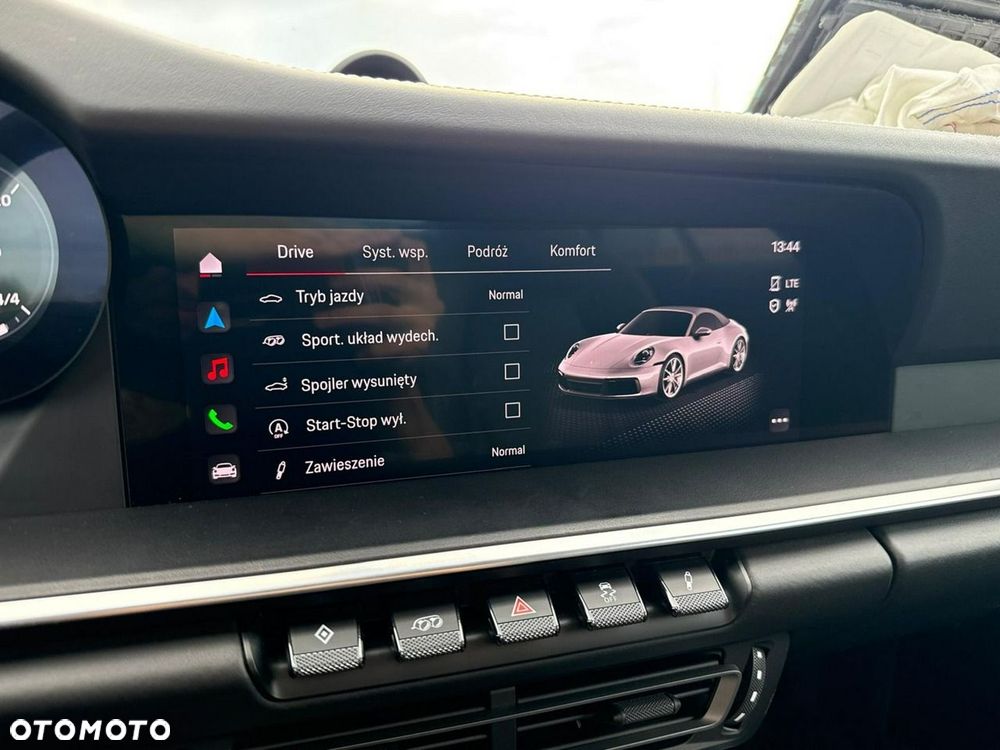 Porsche 911 Carrera 4S - 29
