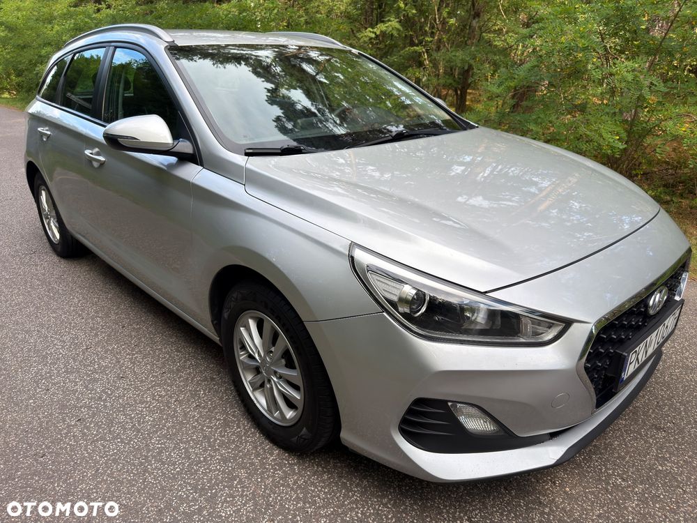 Hyundai i30 1.4 Intro Edition - 2