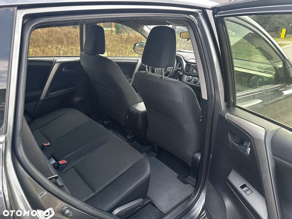 Toyota RAV4 2.0 D-4D Active 4x2 - 16