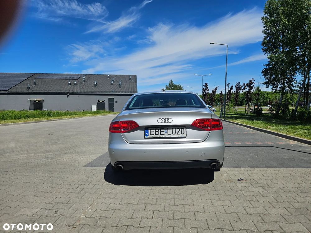 Audi A4 Limousine 3.2 FSI Quattro - 10
